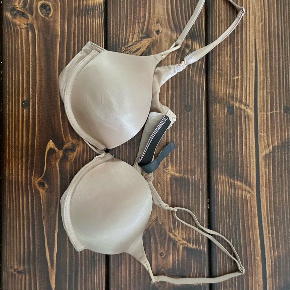 Push up/ add two cup bra